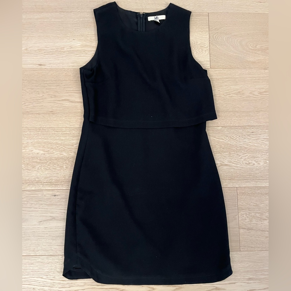 Black Dress, Medium